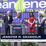 jen-granholm-fuel-cell-visit